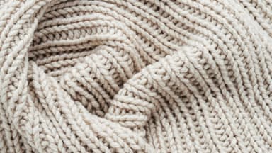 Schal mit Patentmuster 