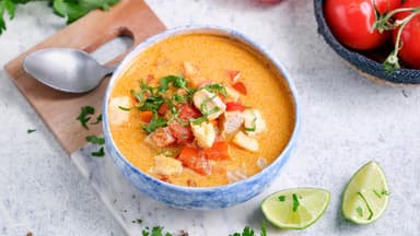 Fischsuppe mit Kokos