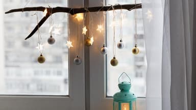 Weihnachtliche Fensterdekoration