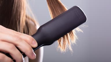 Glättungsbürste für die Haare