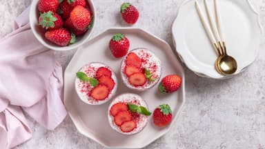 Schneller Kuchen mit Erdbeeren