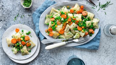 Gebratene Maultaschen mit Buttergemüse