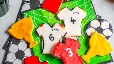 Fußball-Kekse backen 