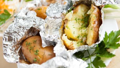 Gegrillte Folienkartoffel
