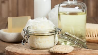 Selbstgemachtes Handpeeling
