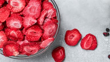 Selbst gemachte Erdbeerchips