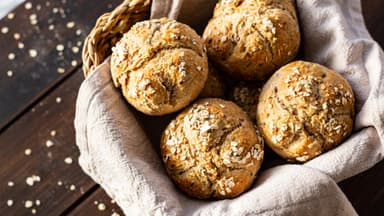 Schnelle Haferflocken-Brötchen 