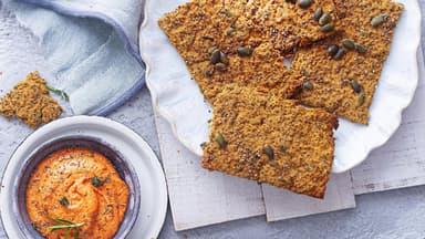 Selbst gebackenes Knäckebrot