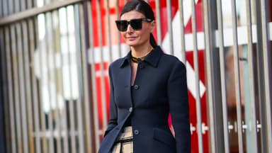 Unternehmerin Giovanna Battaglia mit einer einfachen und schnellen Hochsteckfrisur