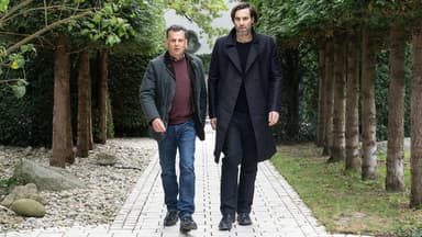 Max Simonischek in "Laim und die Toten ohne Hosen"