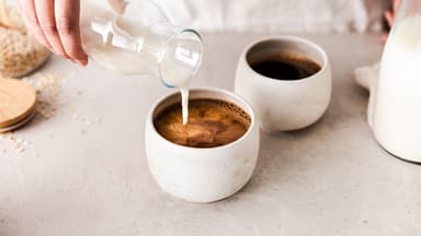 Kaffee mit Hafermilch 