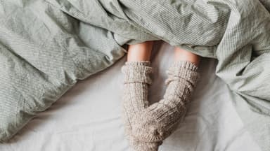 Weihnachtsgeschenke stricken - Wollsocken