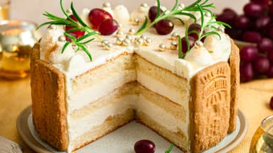 Spekulatius-Torte mit Birne 