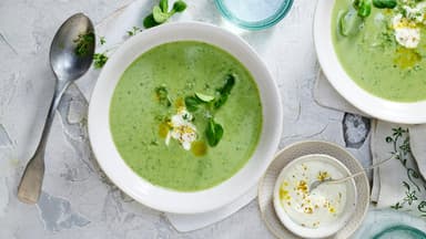 Kartoffel-Kräuter-Suppe 
