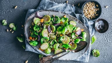 Rosenkohlsalat 