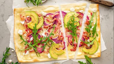 Avocado-Flammkuchen 