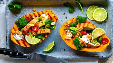 Gegrillte Papaya mit Hähnchen 