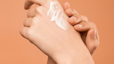 Selbst gemachte Handcreme
