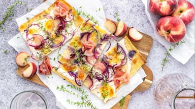 Pfirsich-Flammkuchen 