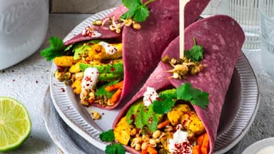 Curry-Hähnchen mit Rote-Bete-Wraps 