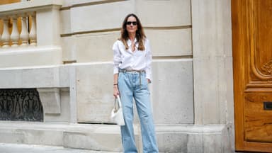 Alba Garavito Torre trägt Pumps in Paris