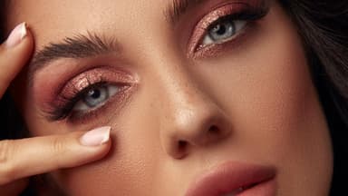 Frau mit tollen Augen