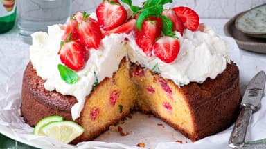 Erdbeer-Rührkuchen 