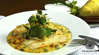 Olivenpolanta mit Birne, Kräuter und Taleggio