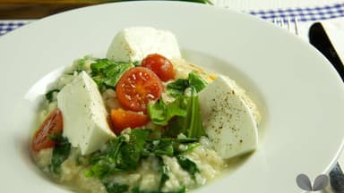 Bärlauchrisotto mit Tomaten