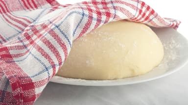 Hefeteig - So gelingen Ihnen ganz einfach klassische Hefeteig-Rezepte 