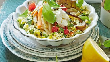 Basilikum Couscous mit Grillgemüse