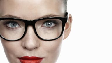 Brillenträger - So setzen Sie mit Ihrem Make-Up perfekte Akzente 