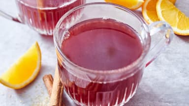 Thermomix-Rezept: Cranberry-Holunder-Punsch