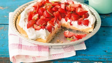 Erdbeertarte mit frischen Erdbeeren - Das Rezept finden Sie hier