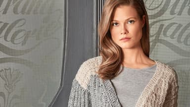 Strickjacke aus grauer und beiger Wolle 