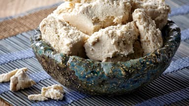 Halva in Schale
