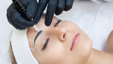 Permanent Make-up Augenbrauen
