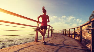 Eine Frau macht LISS-Training 