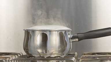 Milch kocht über