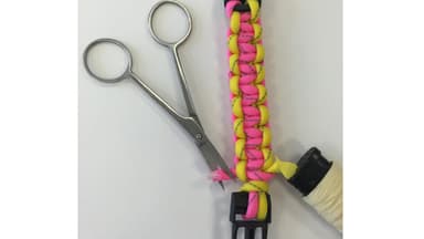 Anleitung für Paracord-Armband Schritt 9