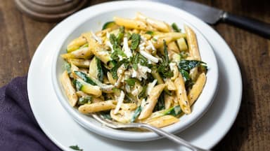 Penne mit Zucchini - Ein leckeres Nudelgericht mit Zucchini