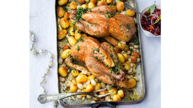 Perlhühner mit Röstkartoffeln - Das leckere Rezept finden Sie bei uns