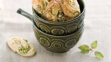 Herzhafte Pesto-Schnecken-Plätzchen