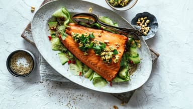 Rezept Honiglachs mit Gurkensalat