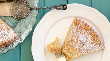 Angeschnittener Kuchen