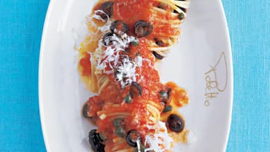 Spaghetti alla Puttanesca nach Cornelia Polettos Rezept