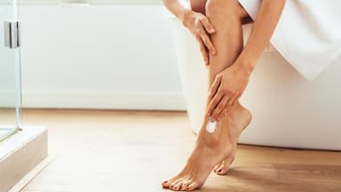Trockene Haut: Diese Pflege hilft!