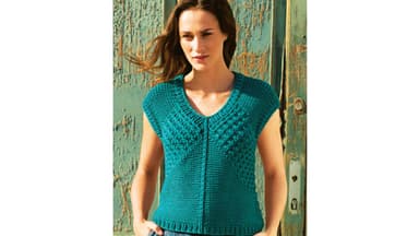 Strickanleitung für Kurzpullover mit Sternmuster aus Heft 13/2015