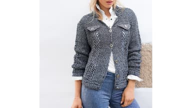 Strickjacke mit raffinierten Mustern 
