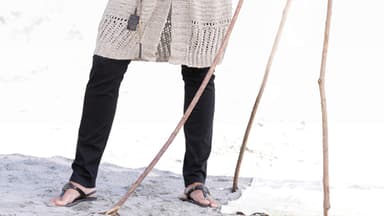 Strickanleitung für Longstrickjacke im Mustermix aus "Stricken Heft 6/14"